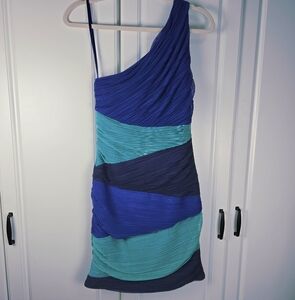 BCBGMaxazria Blue and Teal One-Shoulder Cocktail Dress NWT Medium